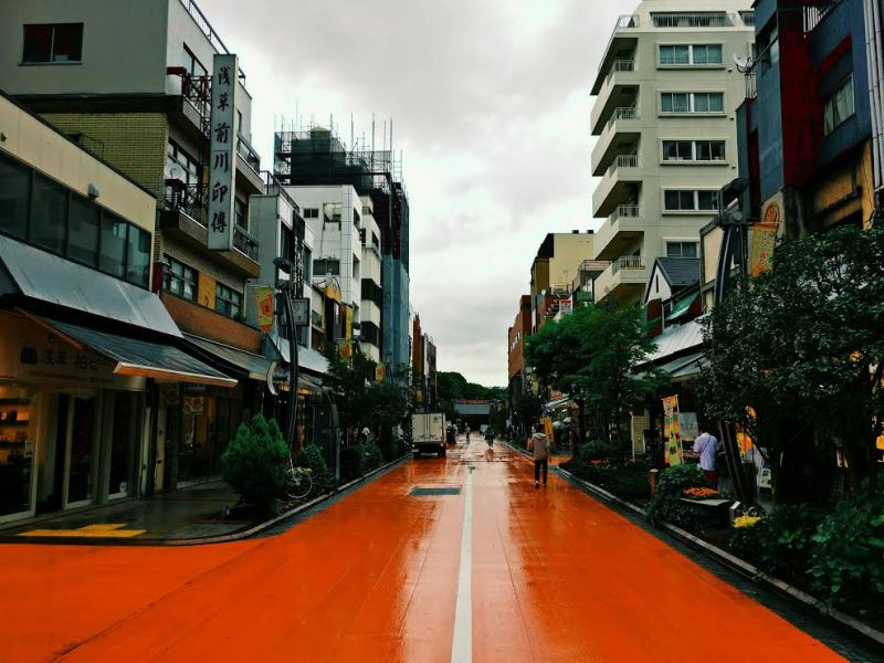 Orange Street in Asakusa. Tokyo, Japan. By Hjalmar Östberg.